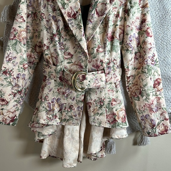 Vintage floral blazer - Picture 4 of 9